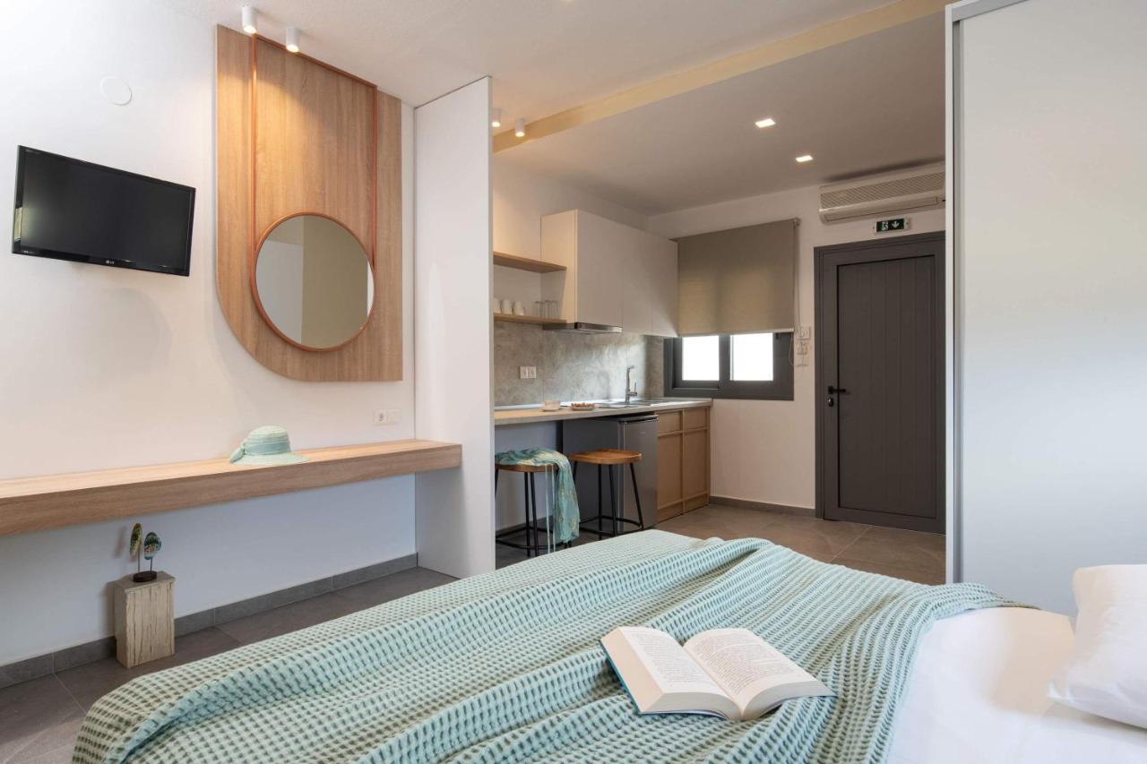 Asteras Hotel Сарти Екстериор снимка