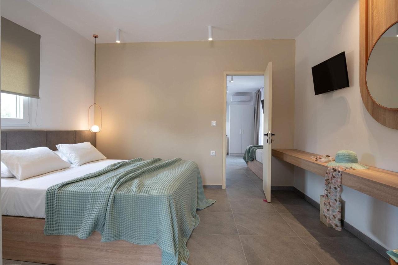 Asteras Hotel Сарти Екстериор снимка