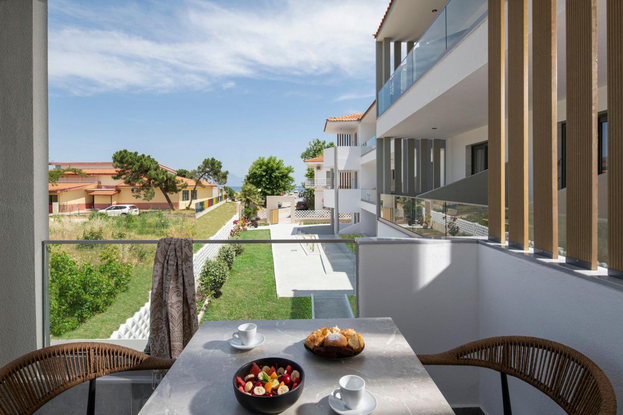 Asteras Hotel Сарти Екстериор снимка